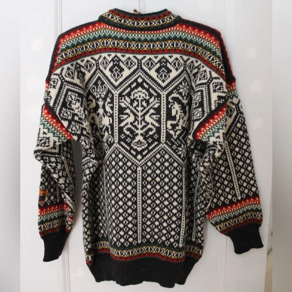 Vintage Dale of Norway 1994 Lillehammer Winter Olympics Wool Sweater - Picture 4 of 8